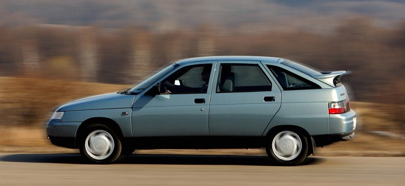 ВАЗ-2112 (1999-2008)