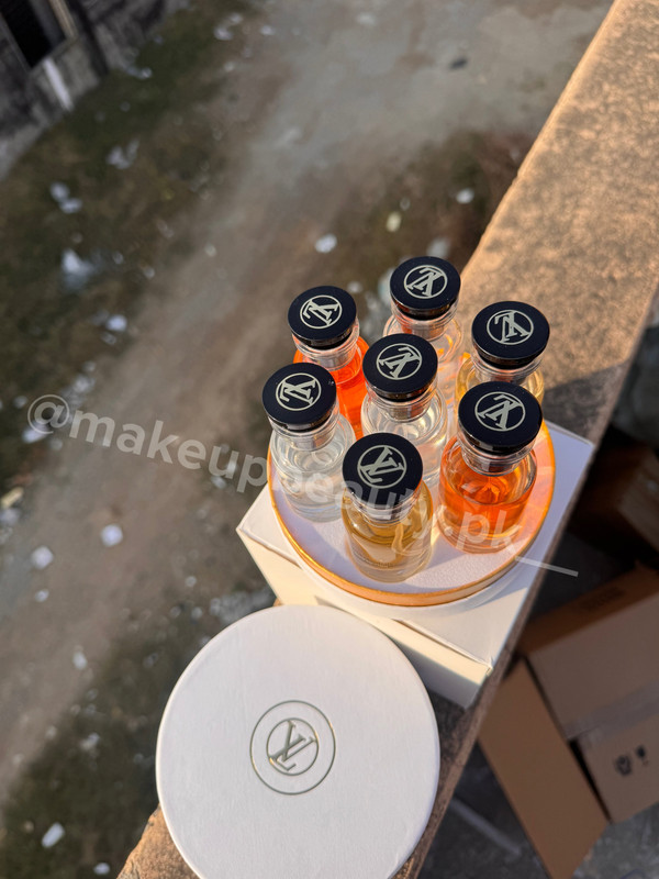 Louis Vuitton Miniature 7 in 1 Set for her with Box and Louis Vuitton Bag - image 2