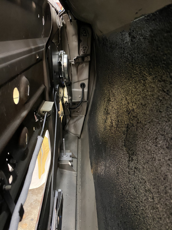 B9AB714E-164B-4DCF-954E-08711F22688F