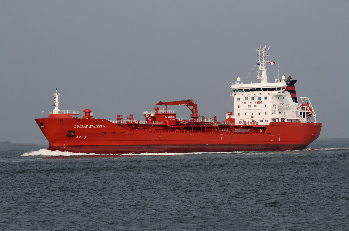 LOUISE KNUTSEN  (14771b)[Toc2](GBR-2010)(4Sep-2018-Westerschelde-Terneuzen-Nieuw-Neuzenweg-Nld)(9442