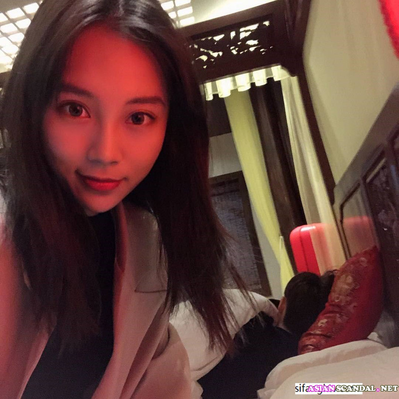 Hangzhou super beauty Lisa’s selfie picture leaked 9P+12V