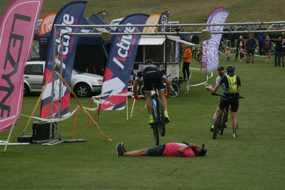 not sure id be the one laying down!