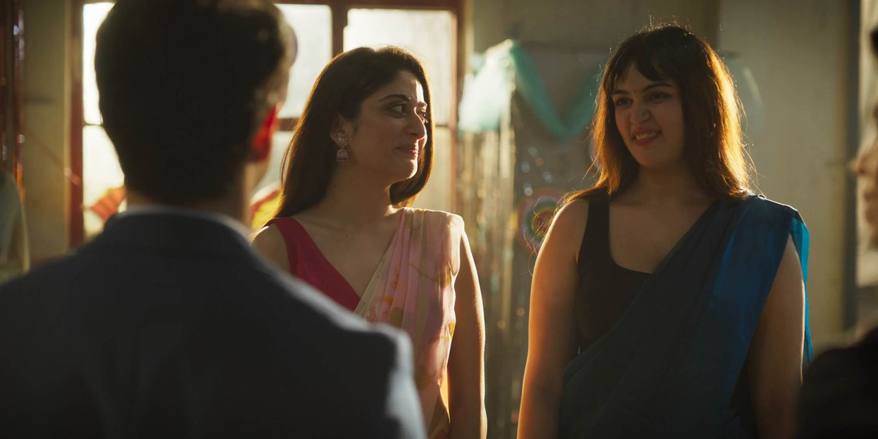 FLAMES (2023) Season 4 [Hindi] WebRip 480p, 720p, 1080p ESub - Complete Screenshot