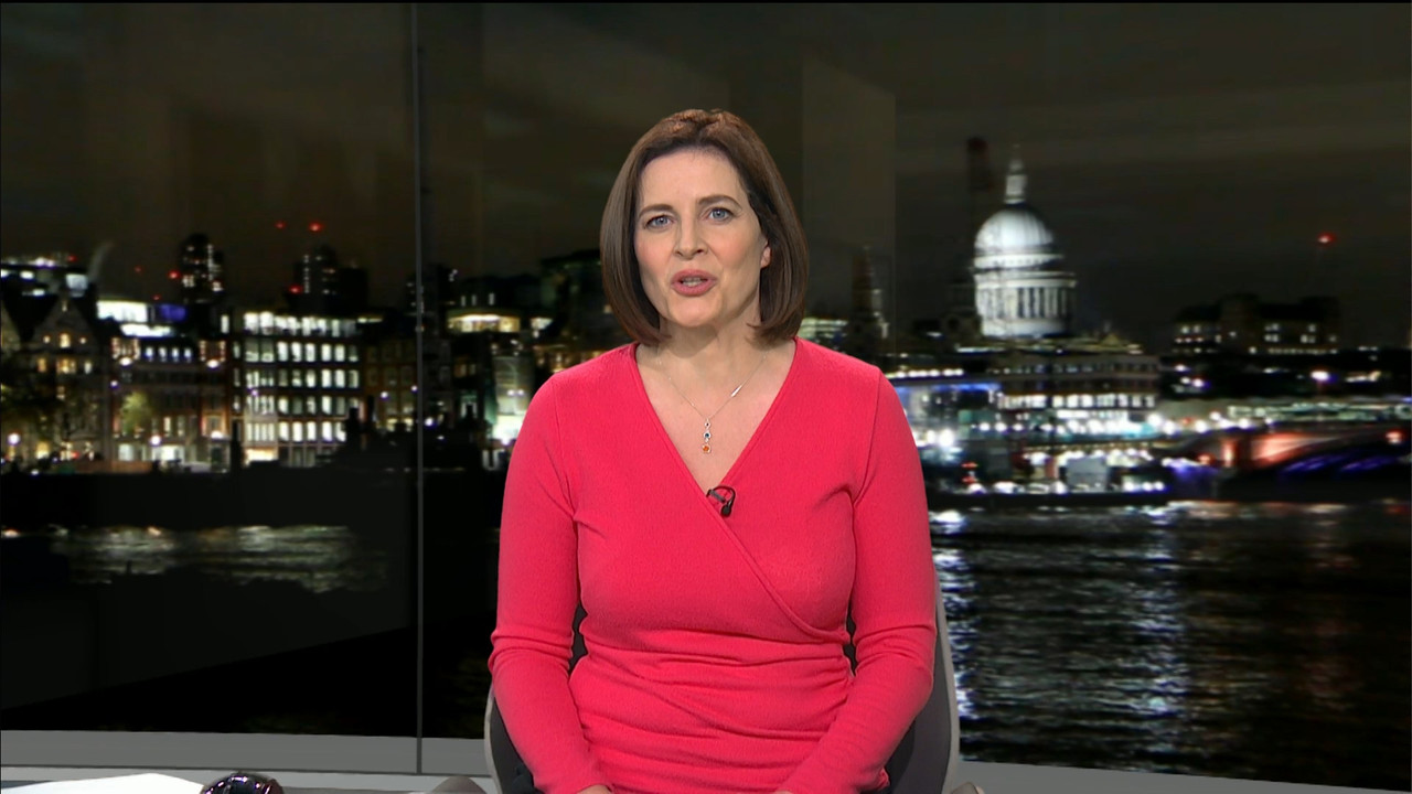 ITV News London_20220428_22302245.ts_snapshot_09.40.745