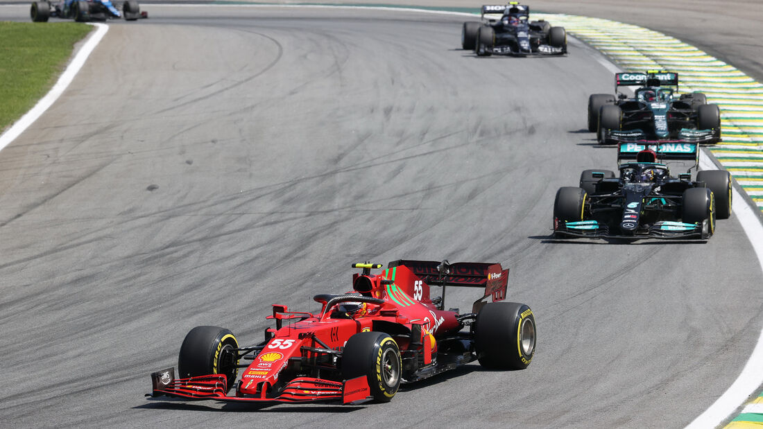 Carlos-Sainz-Ferrari-GP-Brasilien-2021-Sao-Paulo-Rennen-169Gallery-aa815f05-1850189