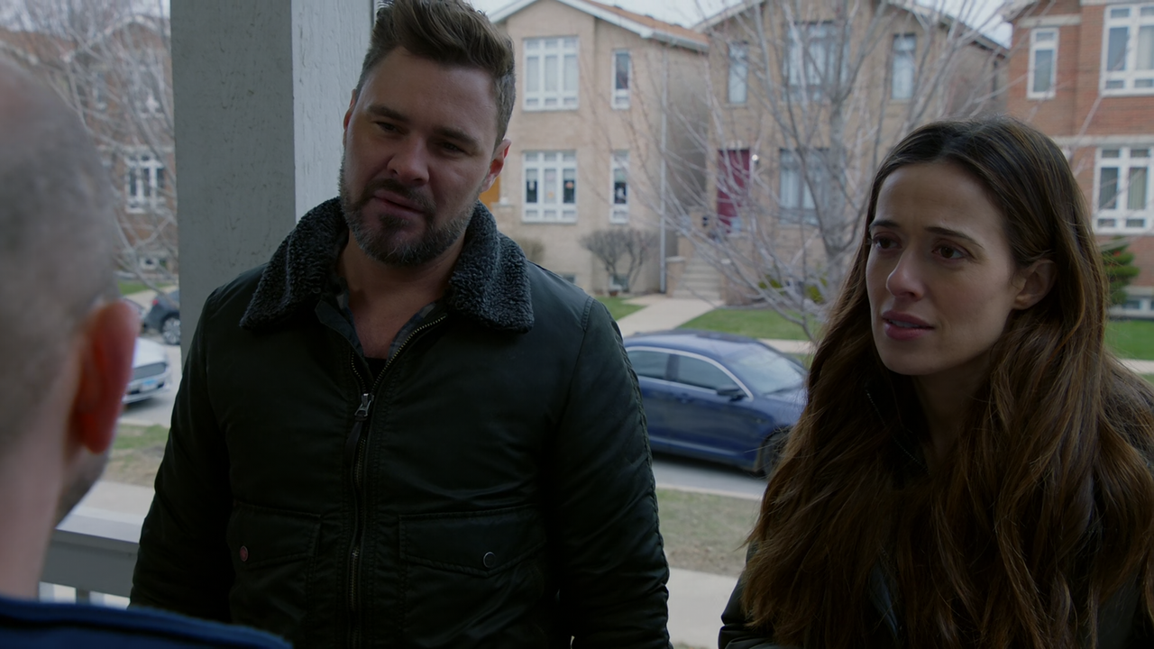 Chicago.P.D.S09E20.Memory.1080p.10bit.AMZN.WEB-DL.DDP5.1.HEVC-Vyndros.mkv_snapshot_09.33_[2022.06.02