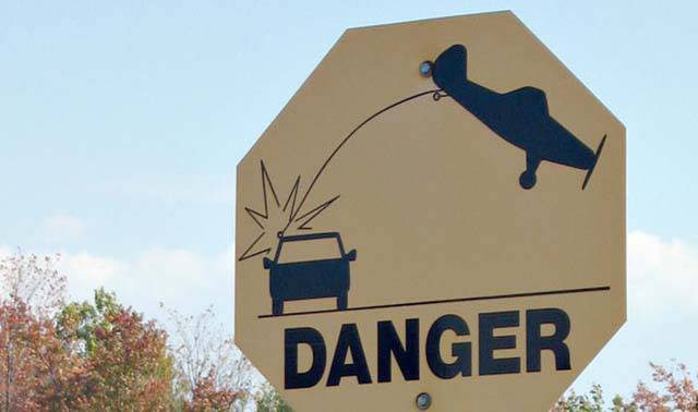 Danger-low-fly