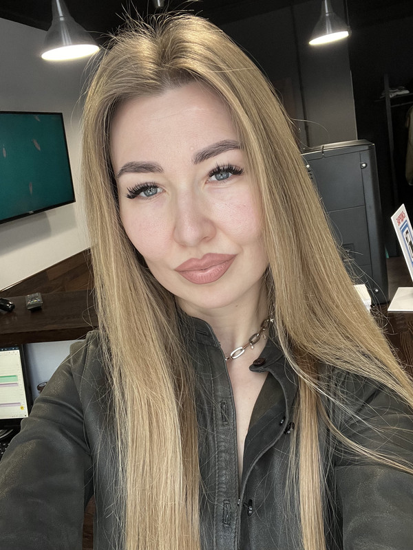 AE9CDF6F-D225-473B-B76A-141A21D976D5