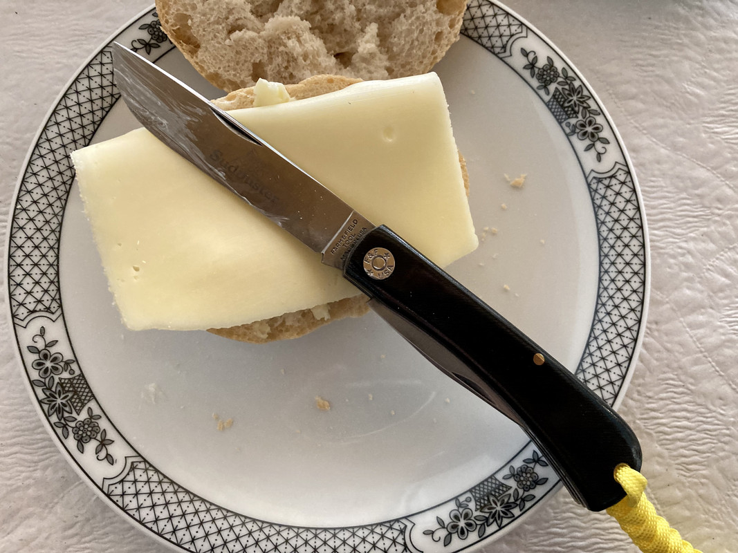 65CA6610-DCA7-437E-A2B3-695DEDD384C8