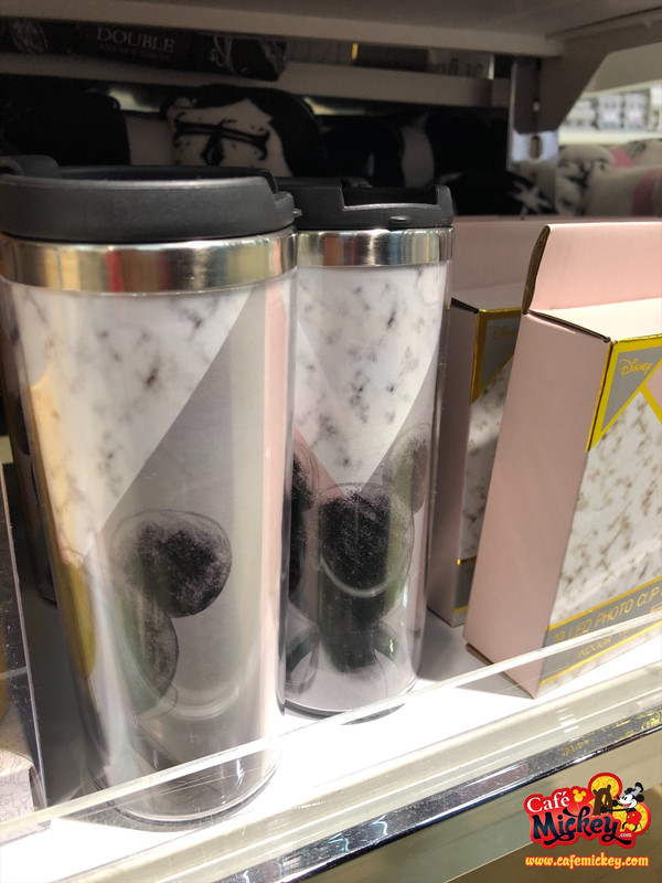 F4B42EA9-899F-466C-8E78-3BE43A52CB38