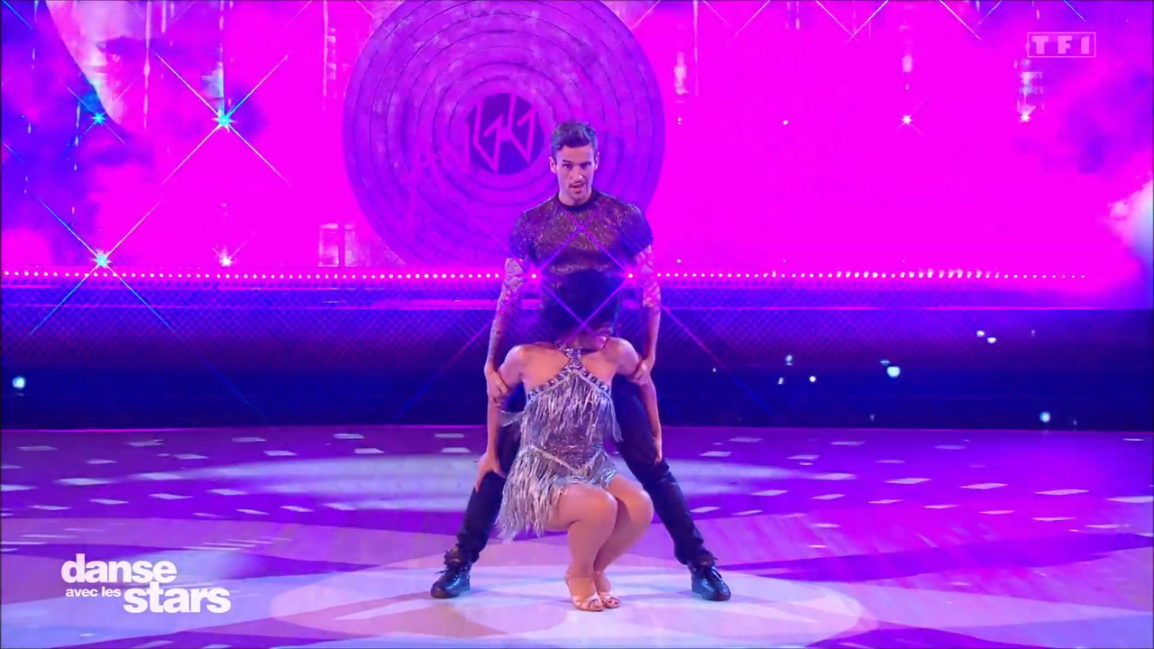 2022-09-09_21_10_TF1_Danse-avec-les-stars.mp4_snapshot_22.34.488