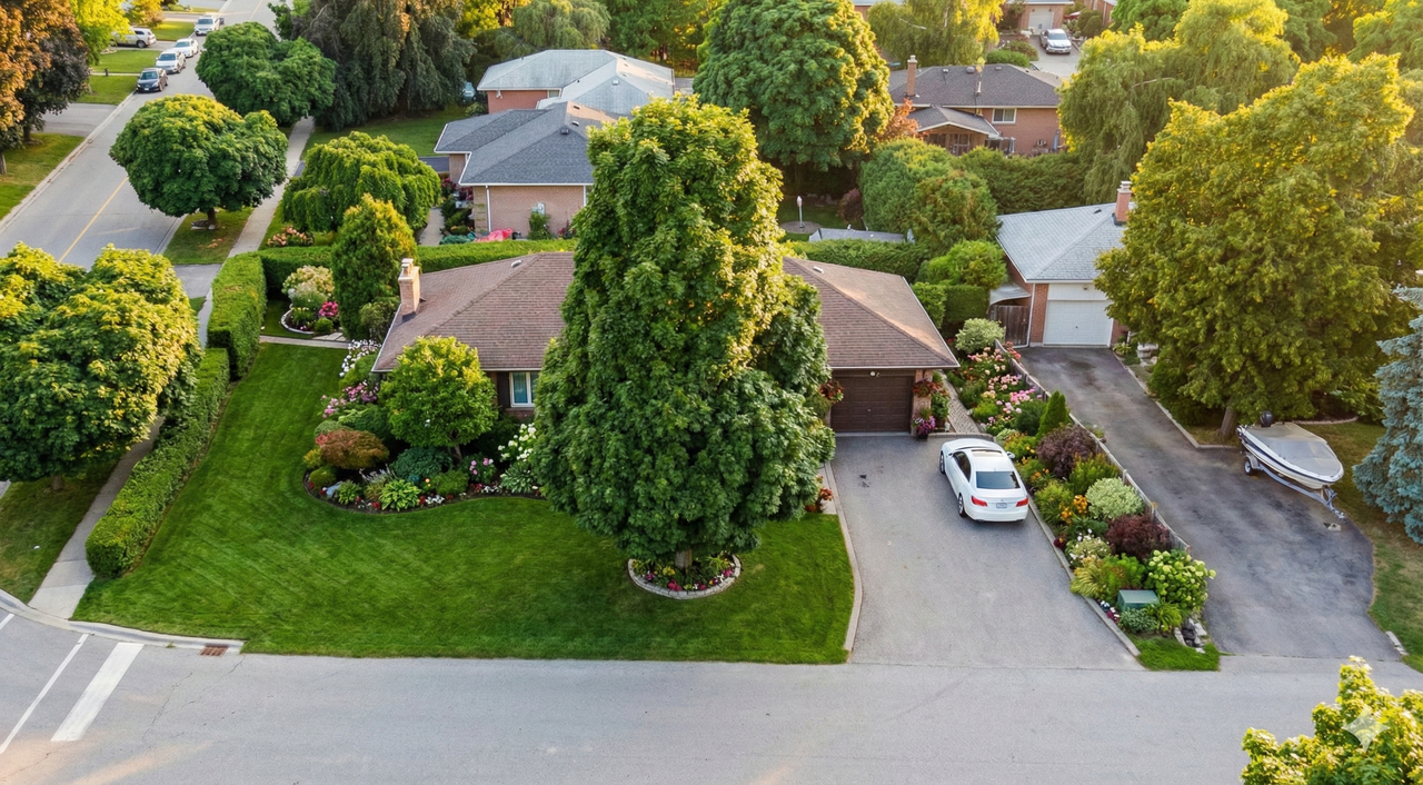 Oakville Estate Home
