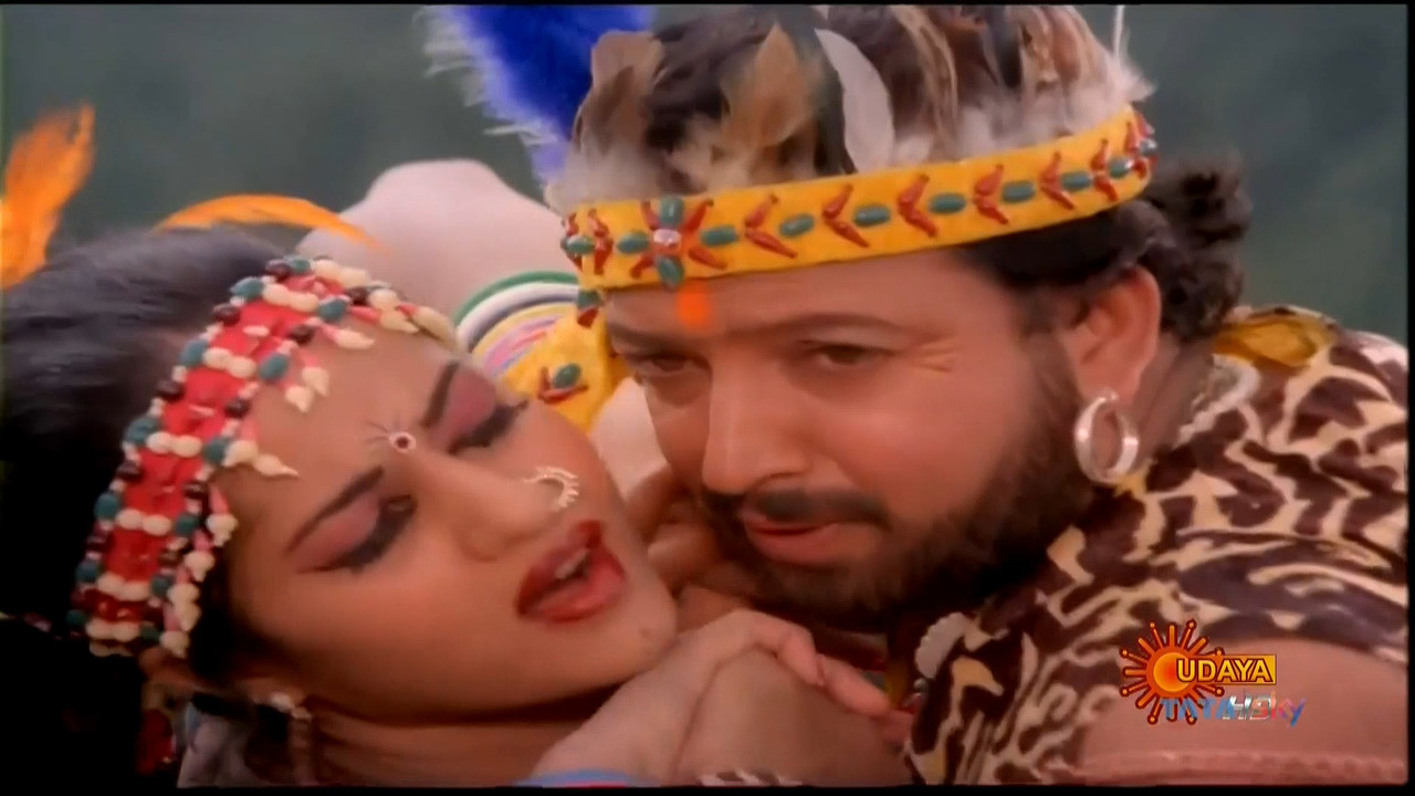 Jayamalini Hot Jungle Song~HDTV.mp4_20201018_201130.782