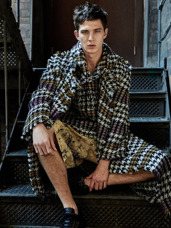 740full-tommy-hackett (2)