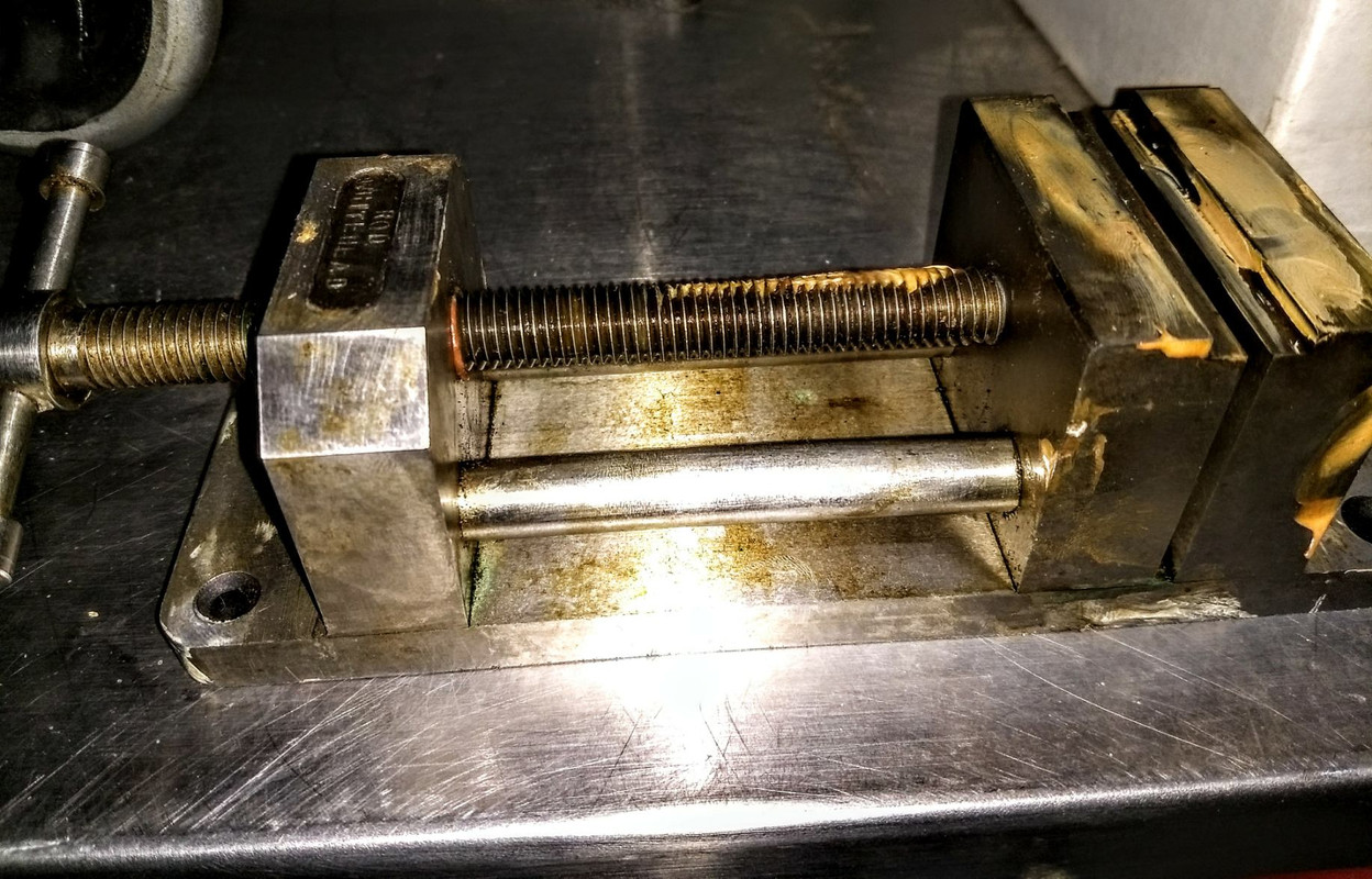 Rod_s_Vise_2.jpg