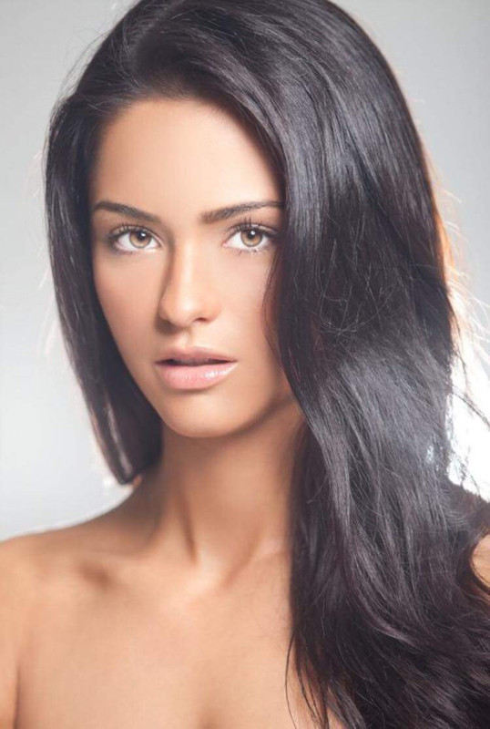 Instagram Geovanna Antoinette