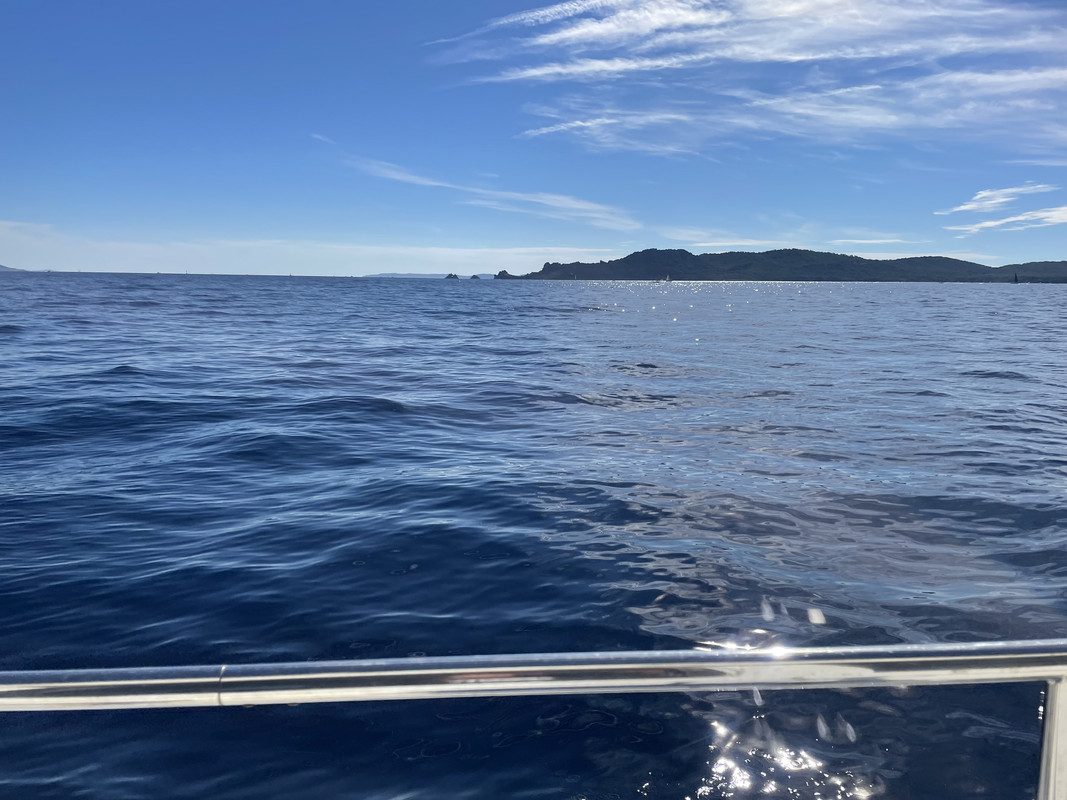 94A2F64D-1F43-46F3-BE25-3BD83F2FB26E