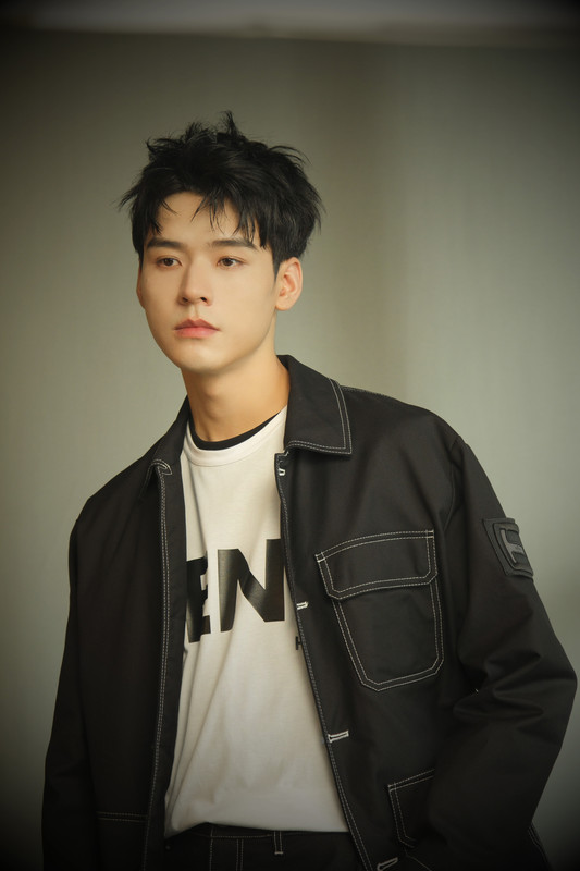 006DurXoly1hgzqzmfzroj33z45yohdy