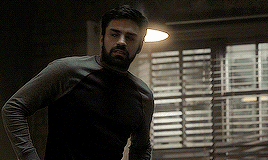 tumblr-pixsbs6o1-R1x0fav3o2-400.gif