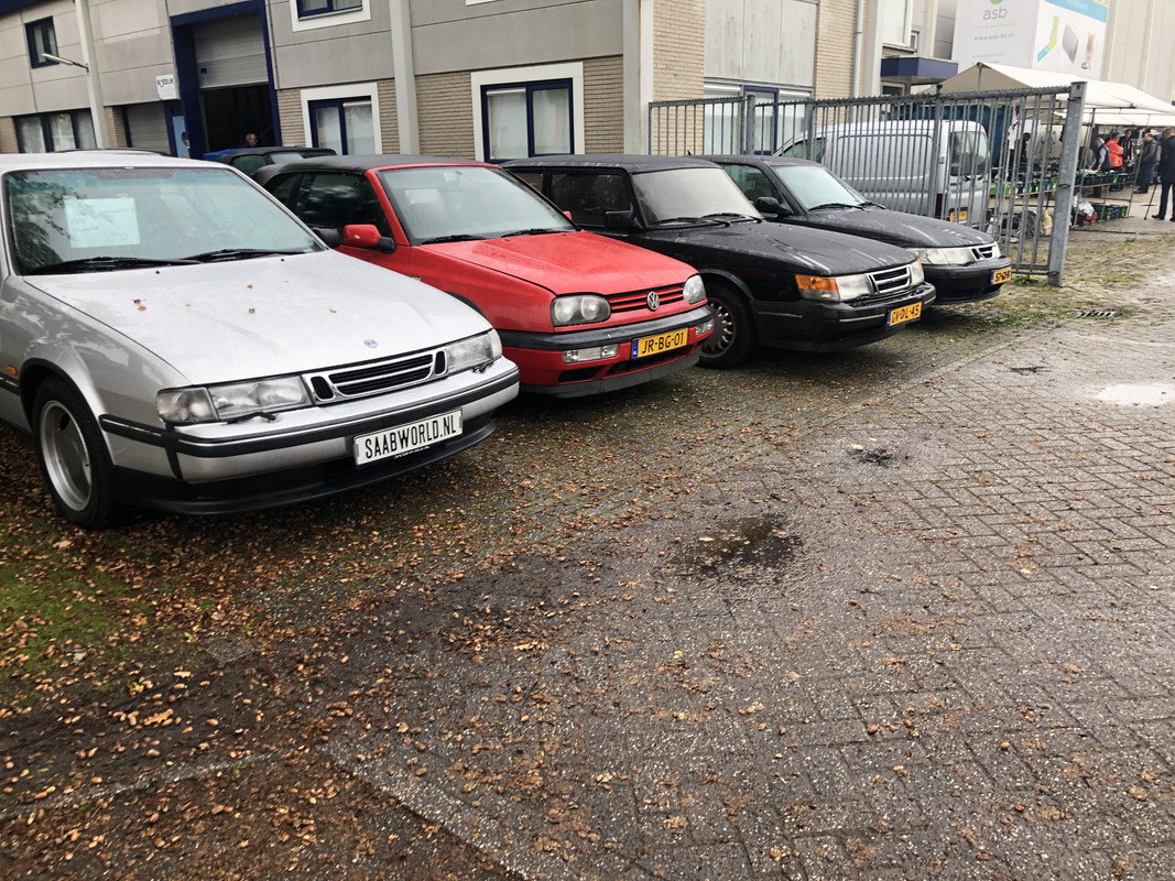 08164C32-A139-4B09-8792-777331D7FADD