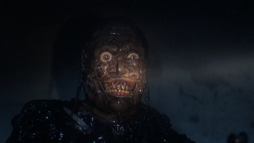 return_of_the_living_dead_part_ii_DVD_04
