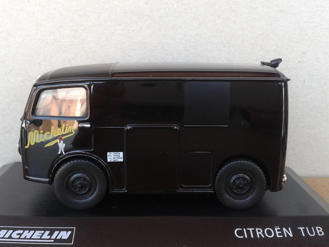 1941 Citroën TUB 11 (Traction Utilitaire Type B) “Michelin” (Ixo - nº14 Les Véhicules MICHELIN) (8)