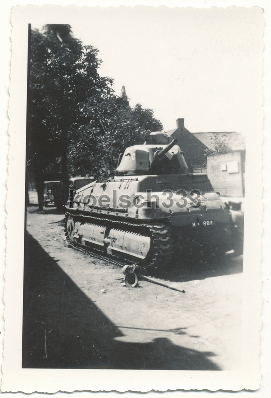 Foto französischer SOMUA Panzer Kennung M 884 We