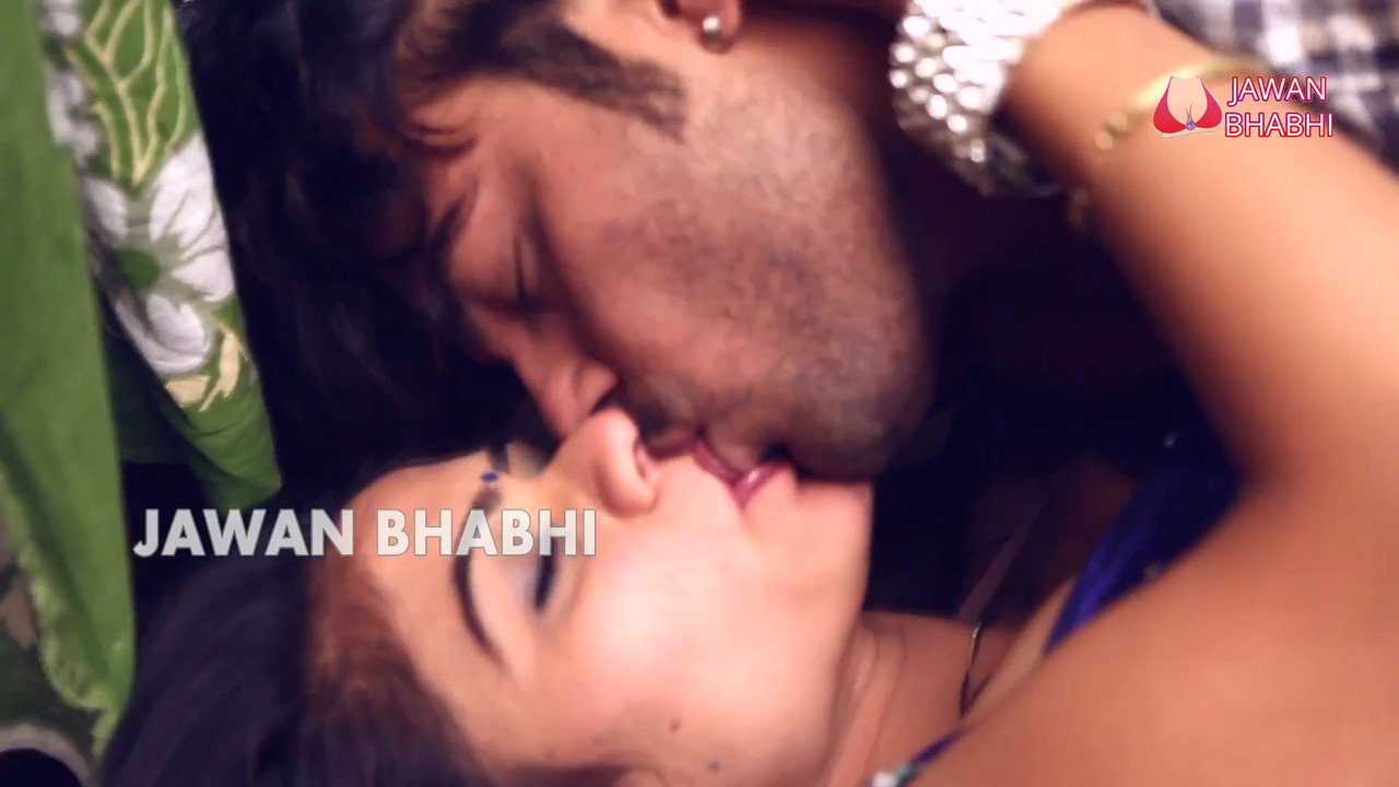 Garam Bhabhi Ki Bra Utari Tailor Ne.mp4_snapshot_06.07_[2021.09.25_15.54.00]