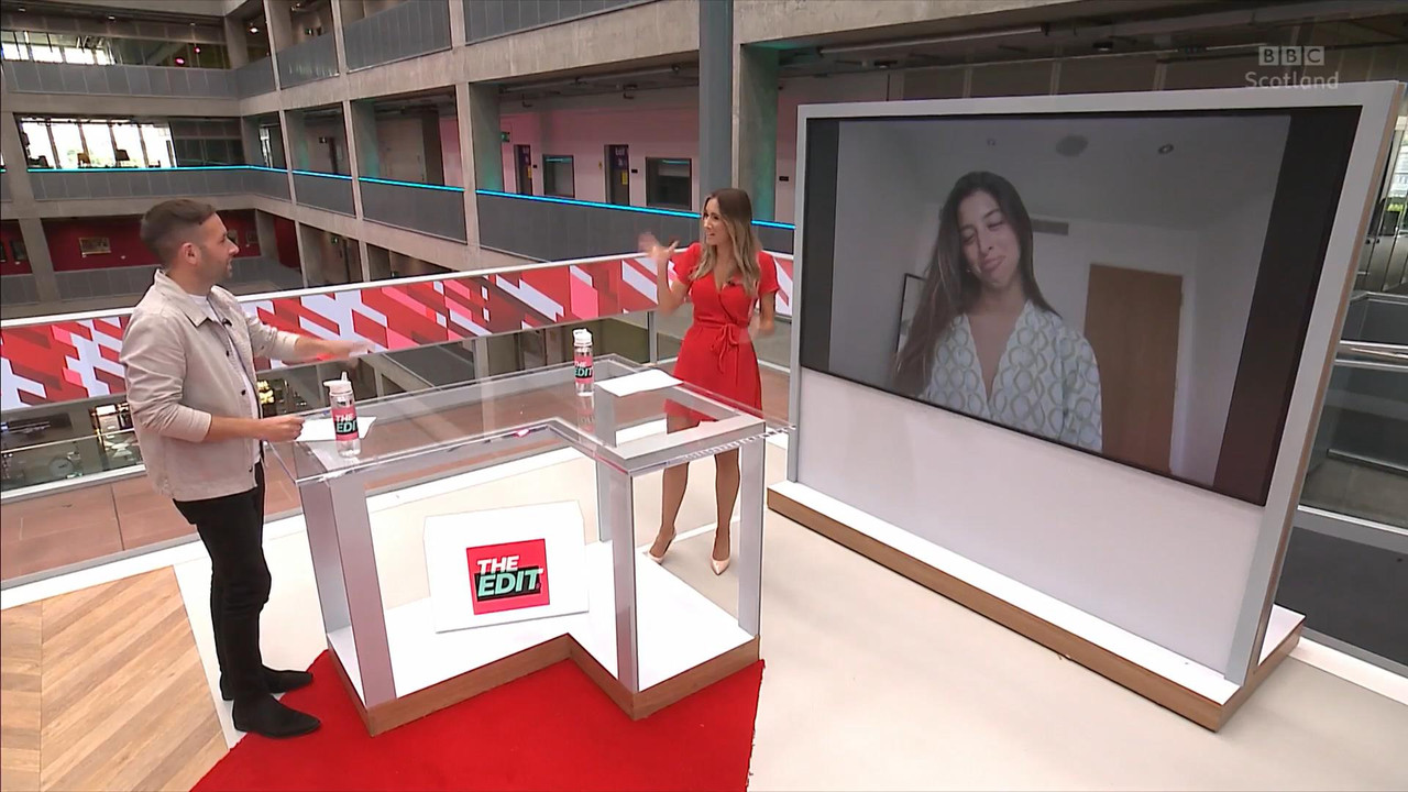 07.10 - 19.15.00 - The Edit  ᴺᵉʷ. Entertainment News And Chat With Am...-1.mp4_snapshot_03.21_[2021.