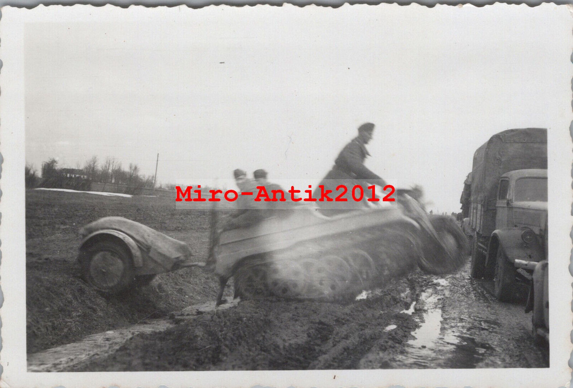Foto, Wk2, Kettenkrad Halbkettenfahrzeug mit Anhänger