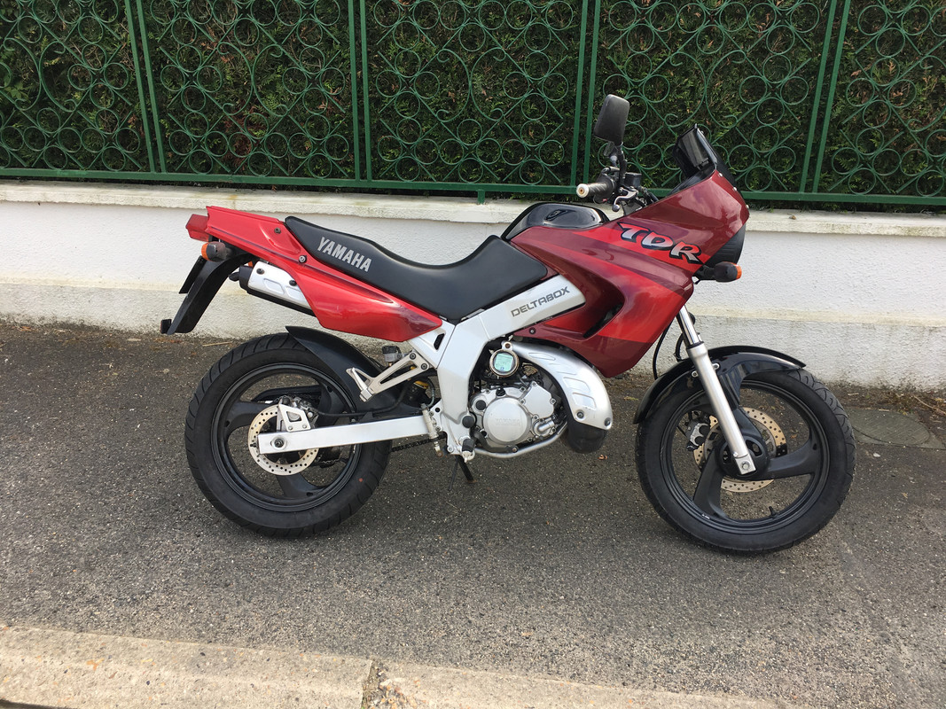 98F358BD-47A2-4CC6-9BEA-86C4C97EB386