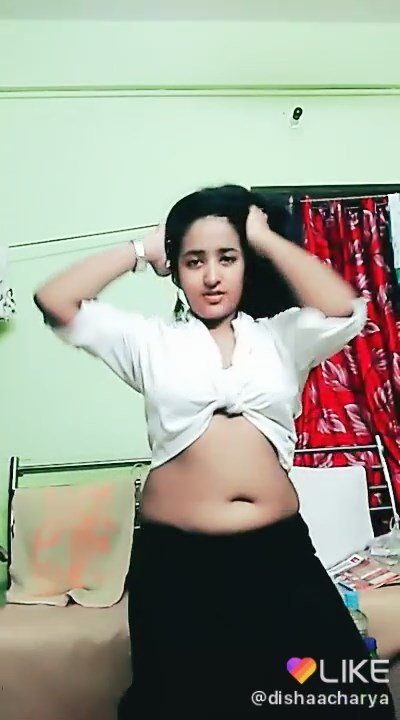 [Image: bengali-girl-deep-navel-in-white-and-bla...04-217.jpg]