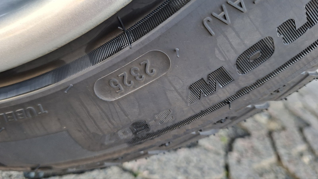 IMG-2368fc74c62bedd46509af812b059baa-V.j