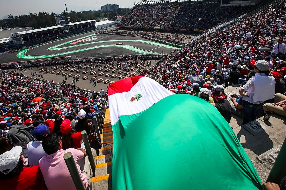 Checo Pérez busca conseguir el podio para compensar al país en el GP de México