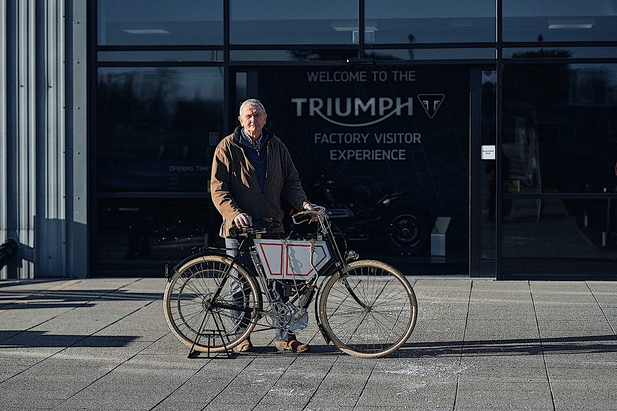 Triumph возрождает историю с найденным прототипом 1901