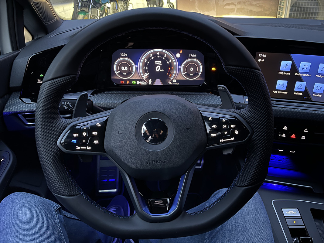 2D9EB8AC-8347-4D0A-AFB3-8F445FAF7B77