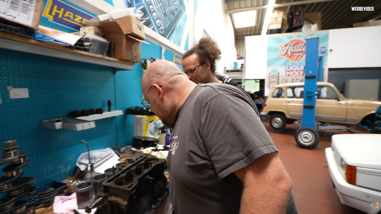 Halle77 Dortmund motordemontage R4