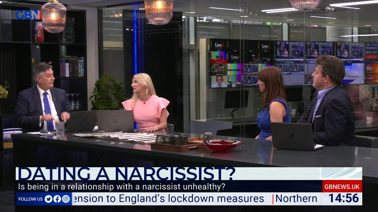 06.14 - 12.00.00 - DePiero & Halligan. What makes Britain tick. The n..._004.ts_snapshot_25.23.819
