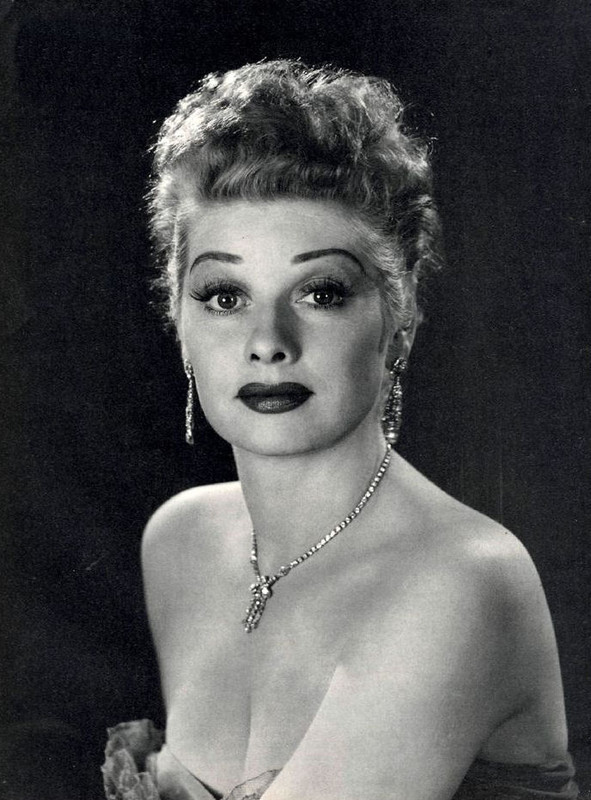 Lucille_Ball_b08