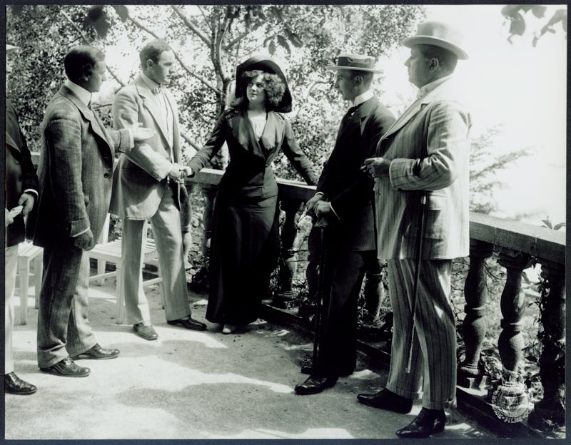 6o6bmdAPqK3BfQfdLM00G4_micr