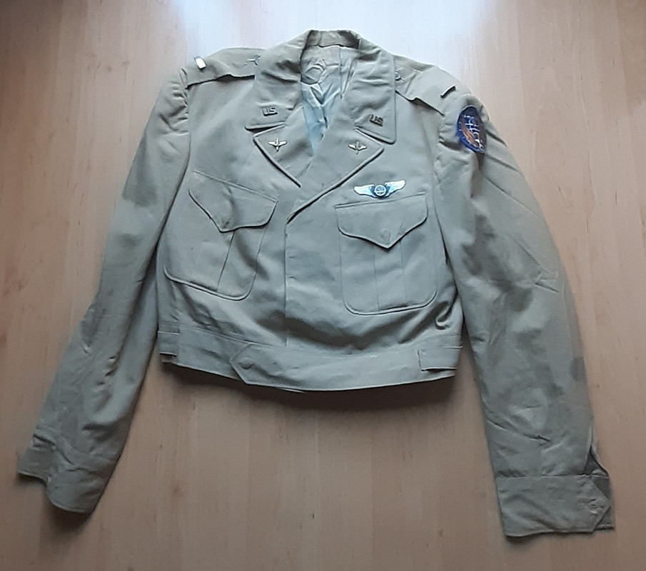 Chaqueta Oficial Ike Kaki ( Navegante - 20ª AAF ) - 01a