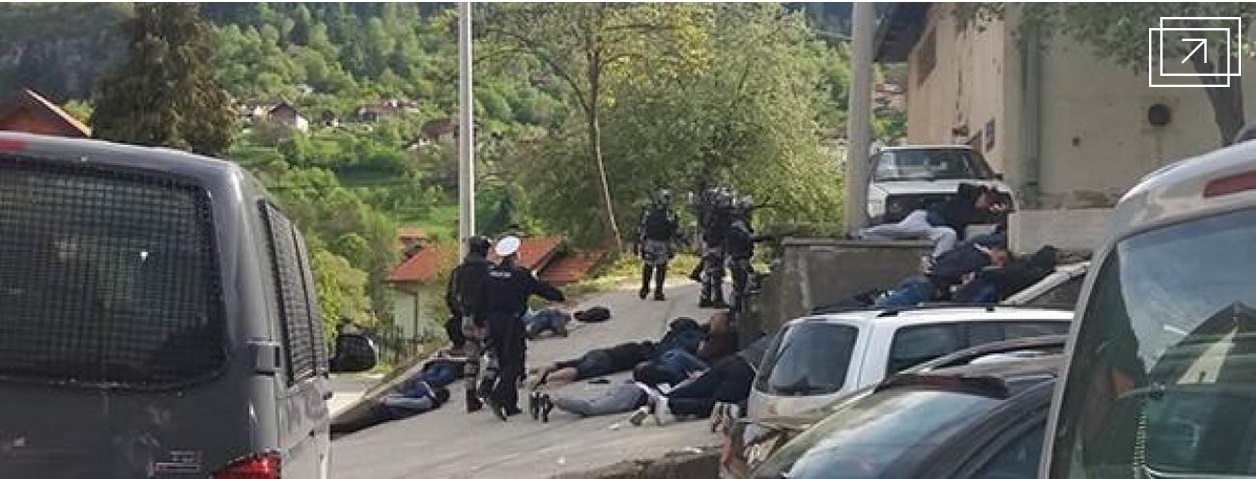 Borbe migranata u Velikoj Kladuši: Mještani drže straže - Page 2 1-1