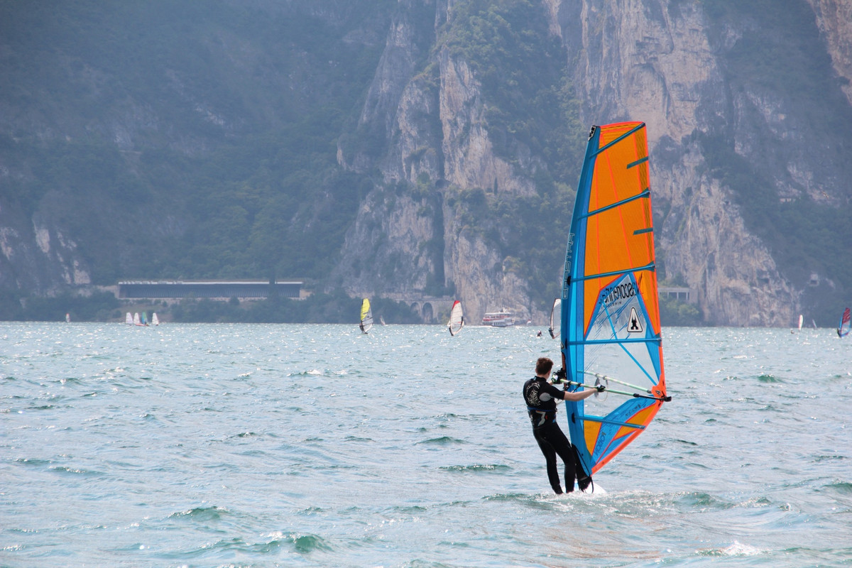 orangestandingsailboat.jpg