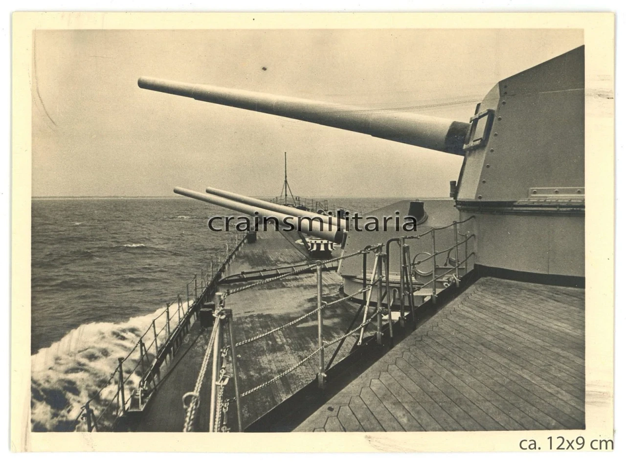 Orig Foto schwere Kreuzer Prinz Eugen Schiff ca 1940 20 3 cm Geschütz Turm