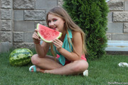 Marvel-Charm-Hanna-Watermelon-065