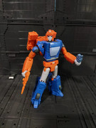 Transformers-Legacy-Evolution-War-Dawn-03