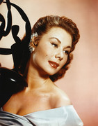 Mitzi-Gaynor-d07