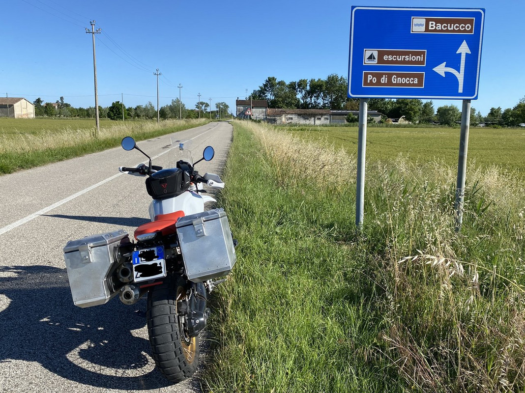 CD883434-7BAB-4FB7-A948-848174C1D520