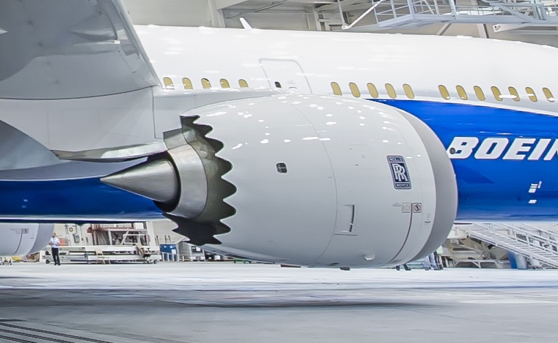 787-9paint4.jpg