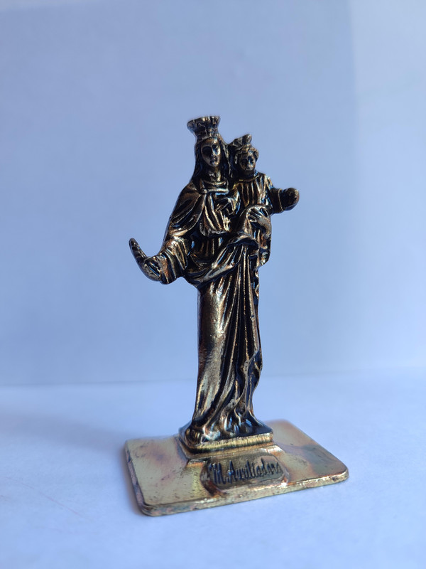 ART 106 6 000 Metalicas 6 cm P 40 g